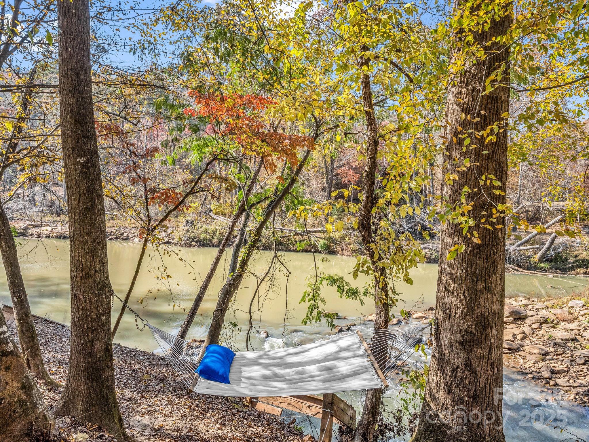 131 Rivers Edge None