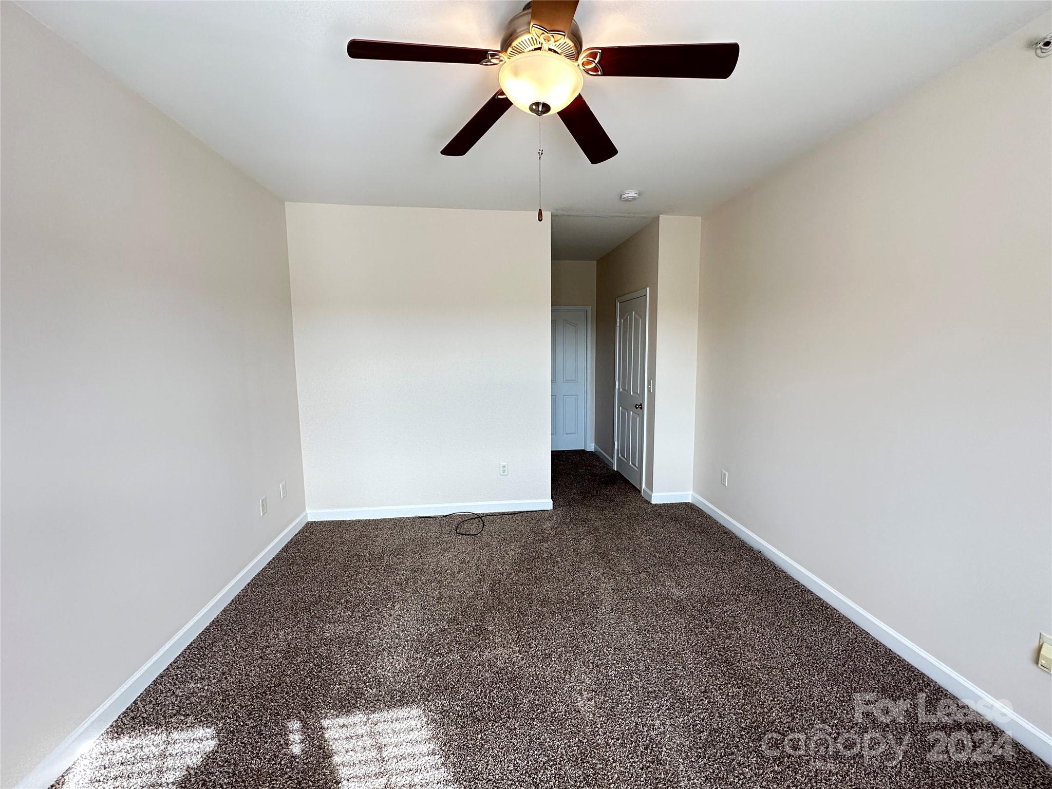 Hyde Park - Residential Lease