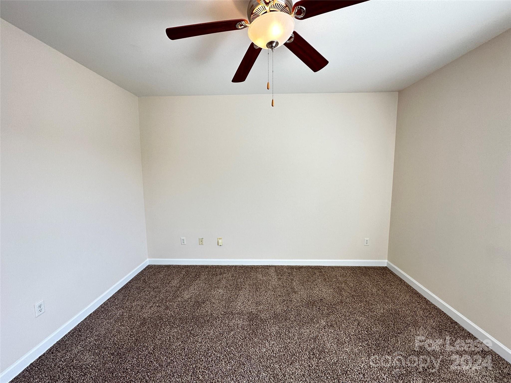 Hyde Park - Residential Lease