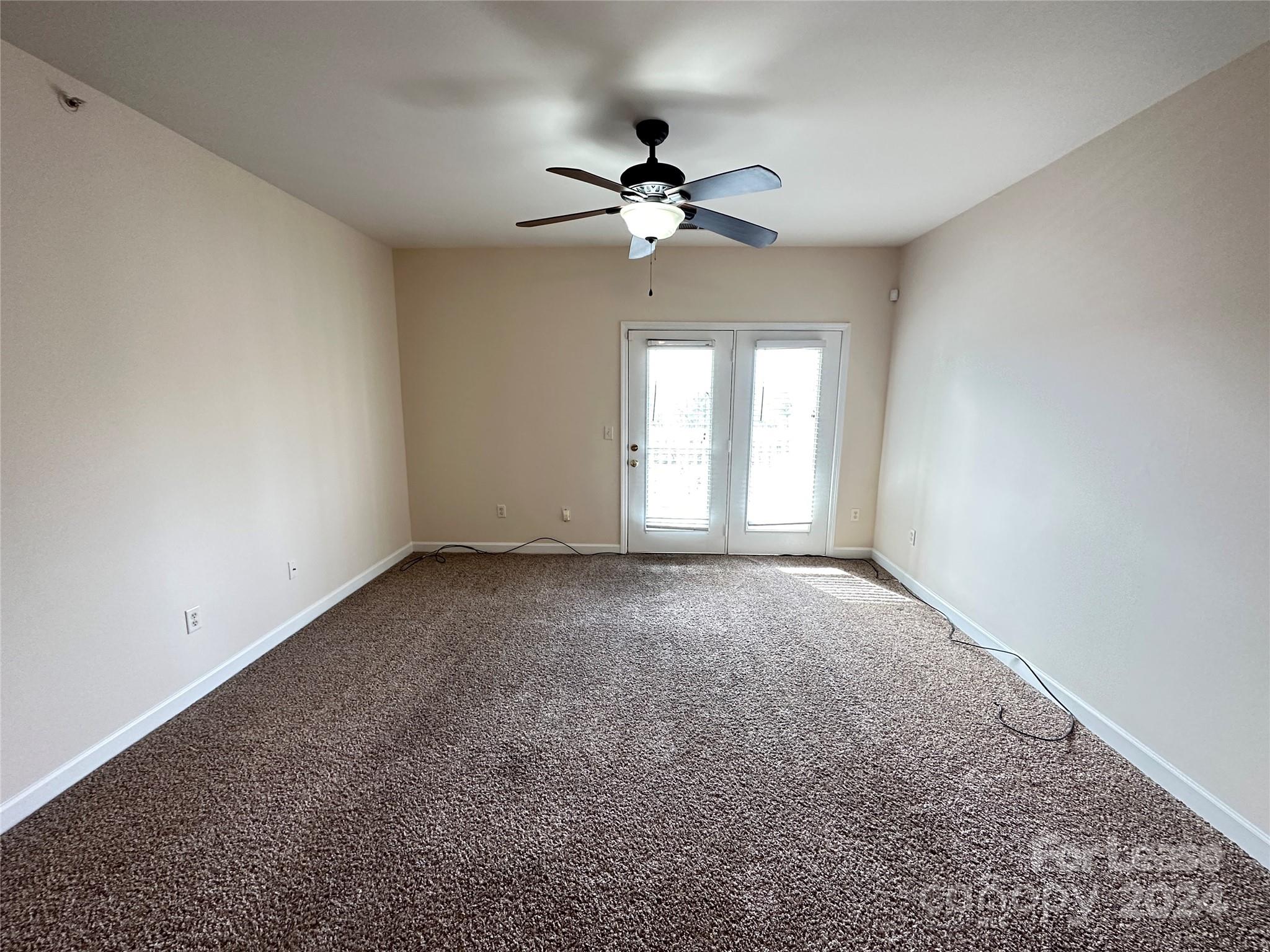 Hyde Park - Residential Lease