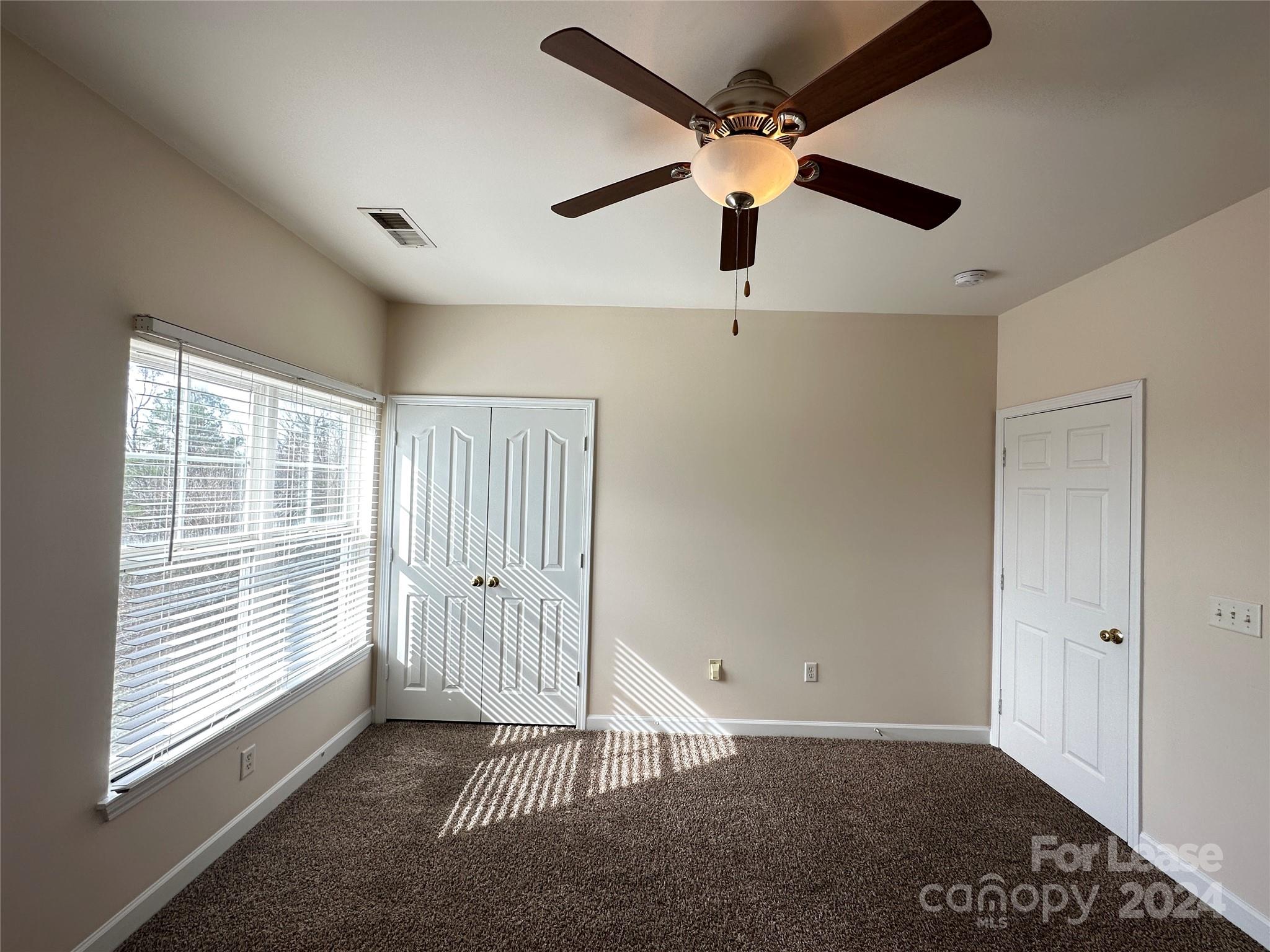 Hyde Park - Residential Lease