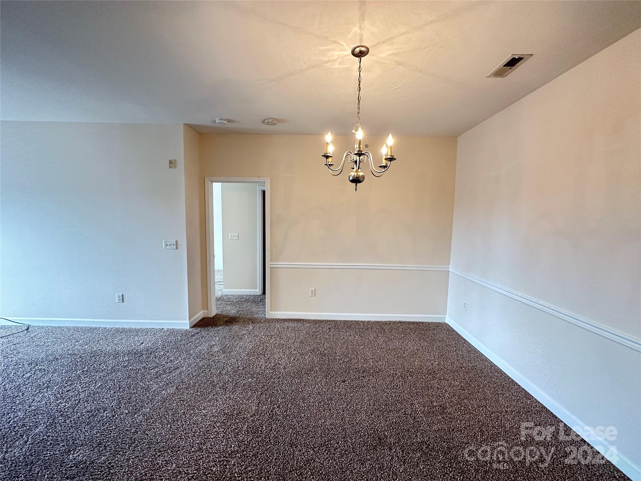 Hyde Park - Residential Lease