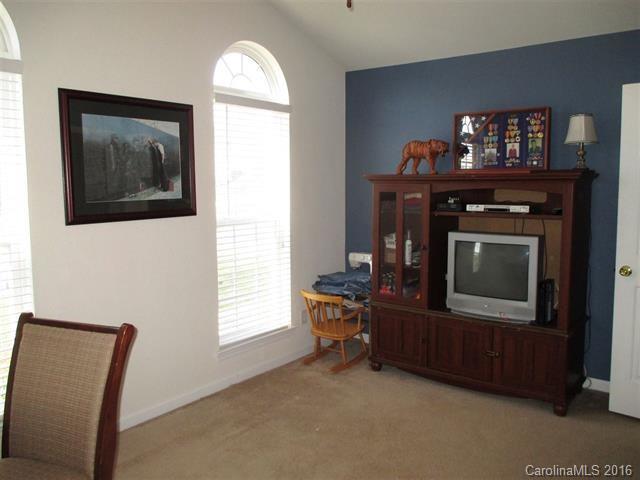 Glen Laurel - Residential