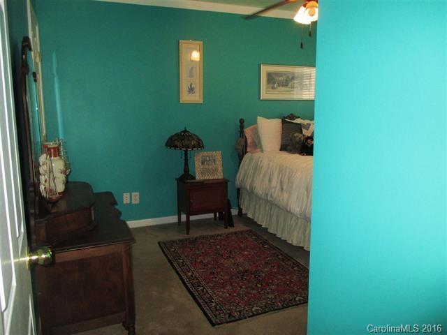 Glen Laurel - Residential