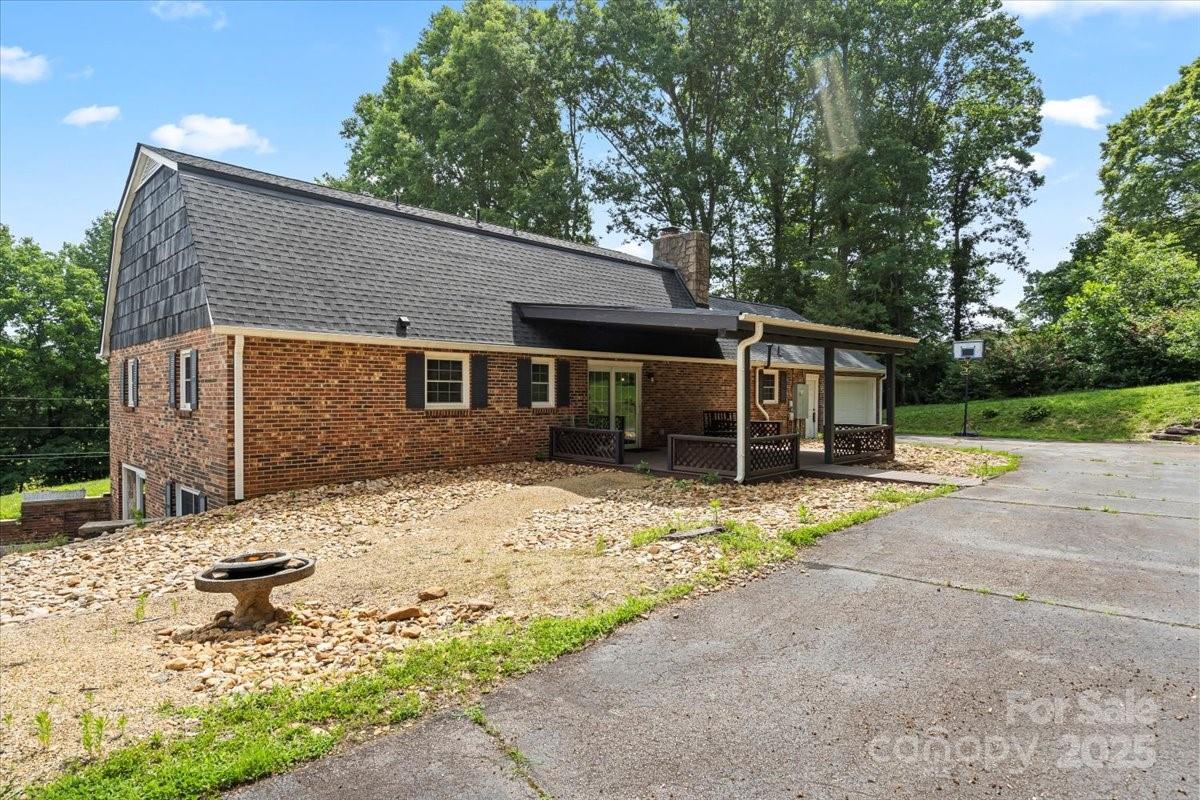 697 Wilson Valley Drive