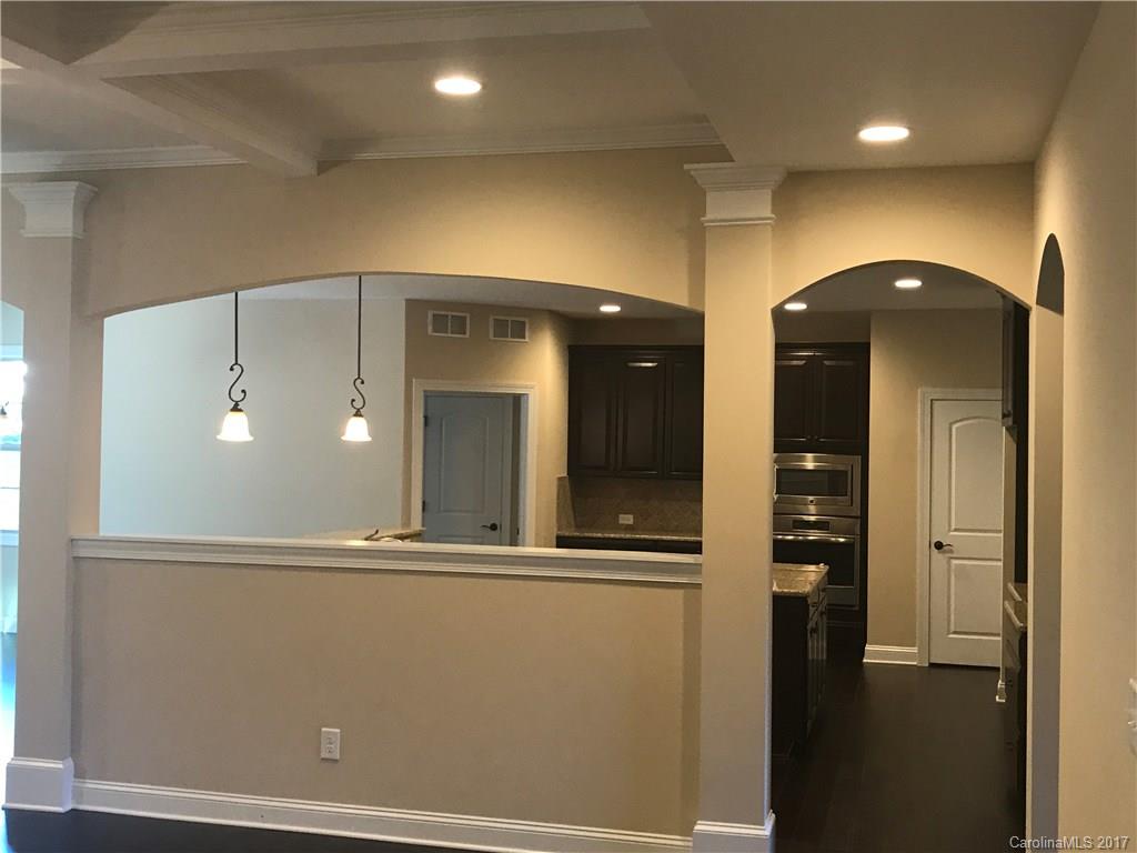 Belle Grove Manor - Residential