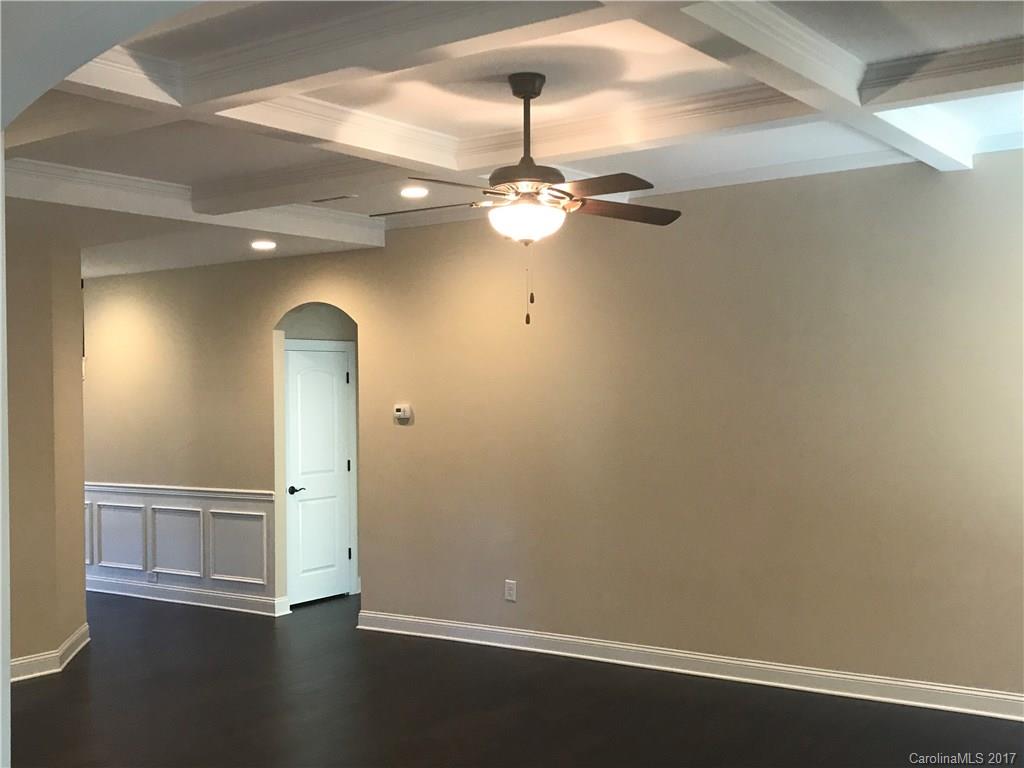 Belle Grove Manor - Residential