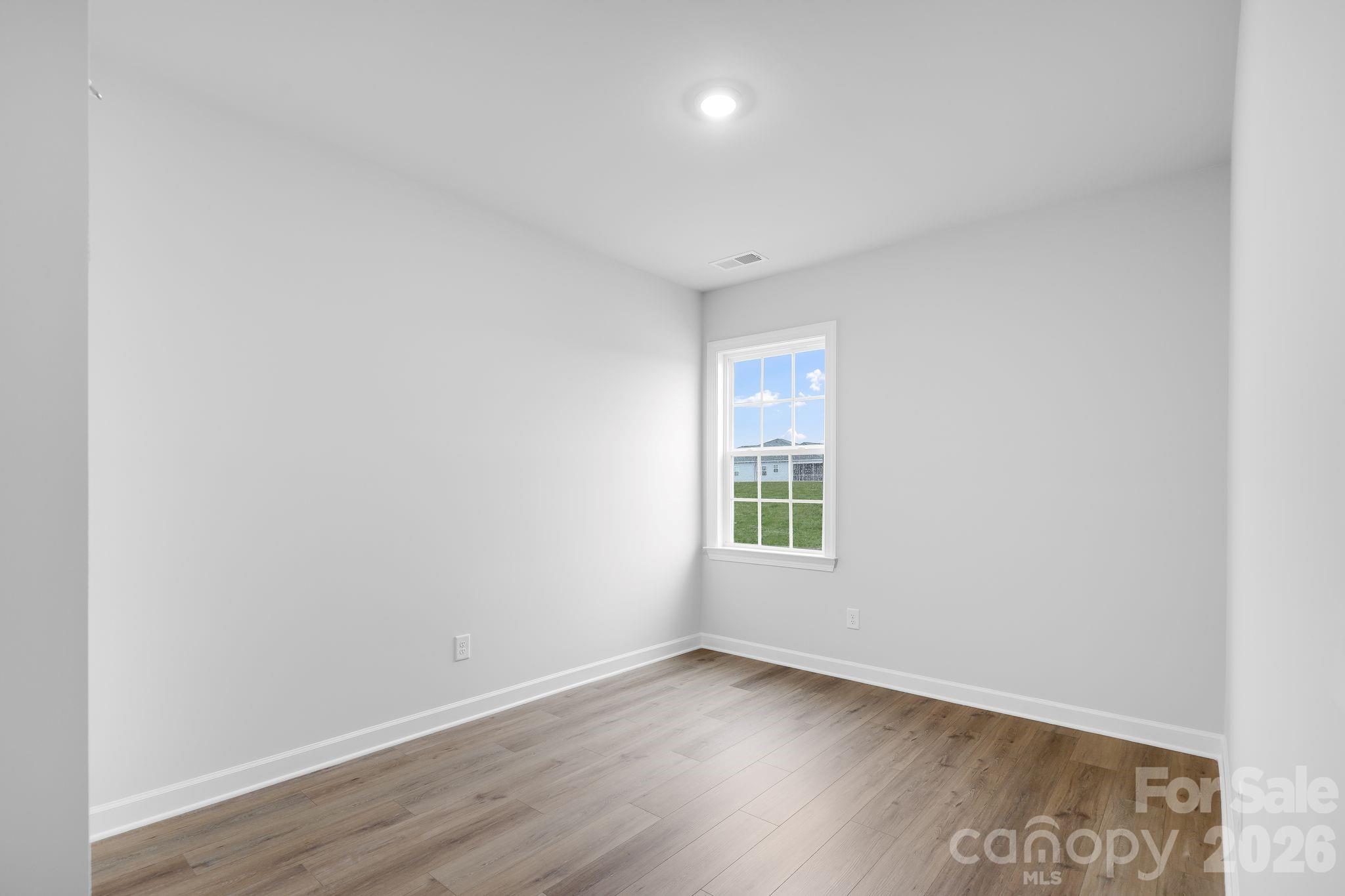 Roselyn - Residential