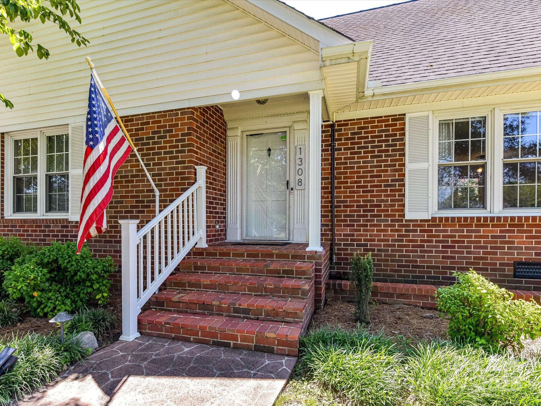 1308 Brantley Road