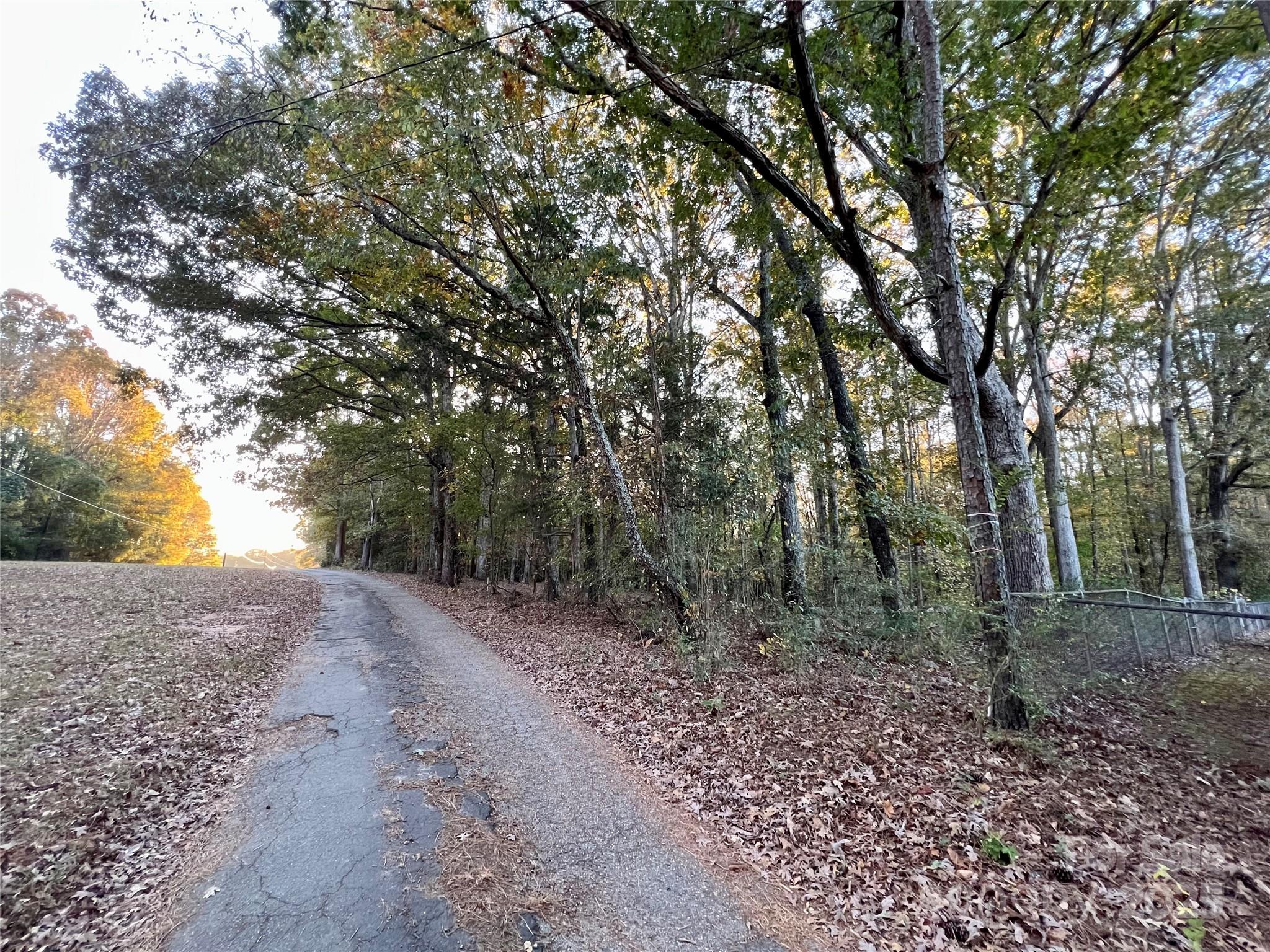 00 Charlotte Highway