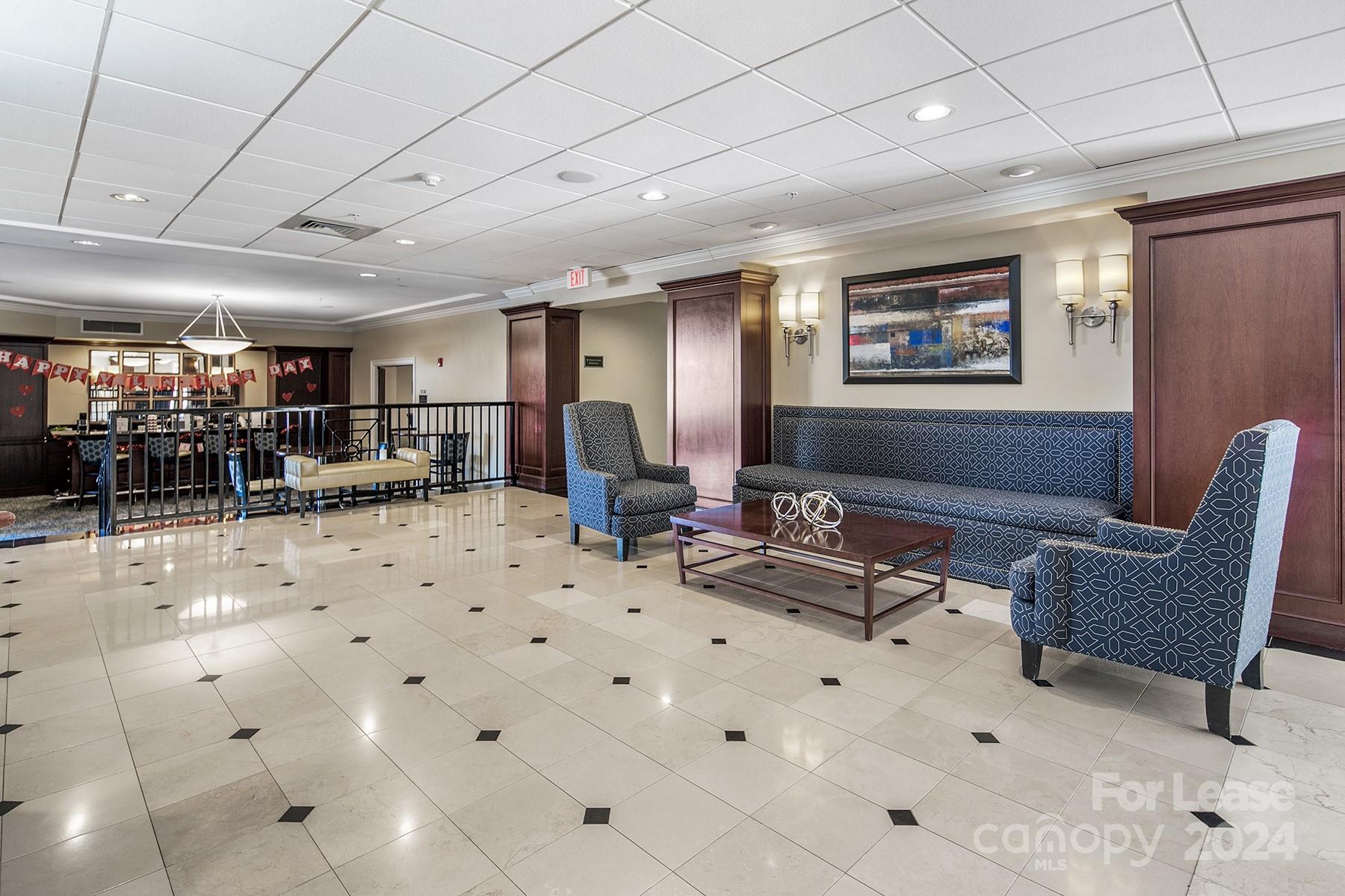 Fifth And Poplar - Residential Lease