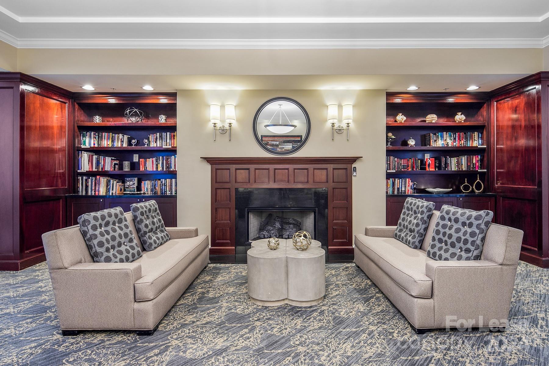 Fifth And Poplar - Residential Lease