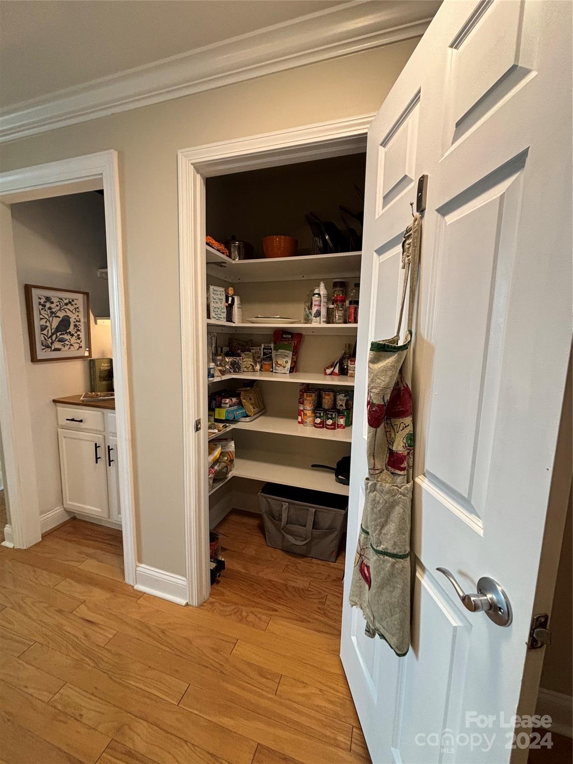 Fifth And Poplar - Residential Lease