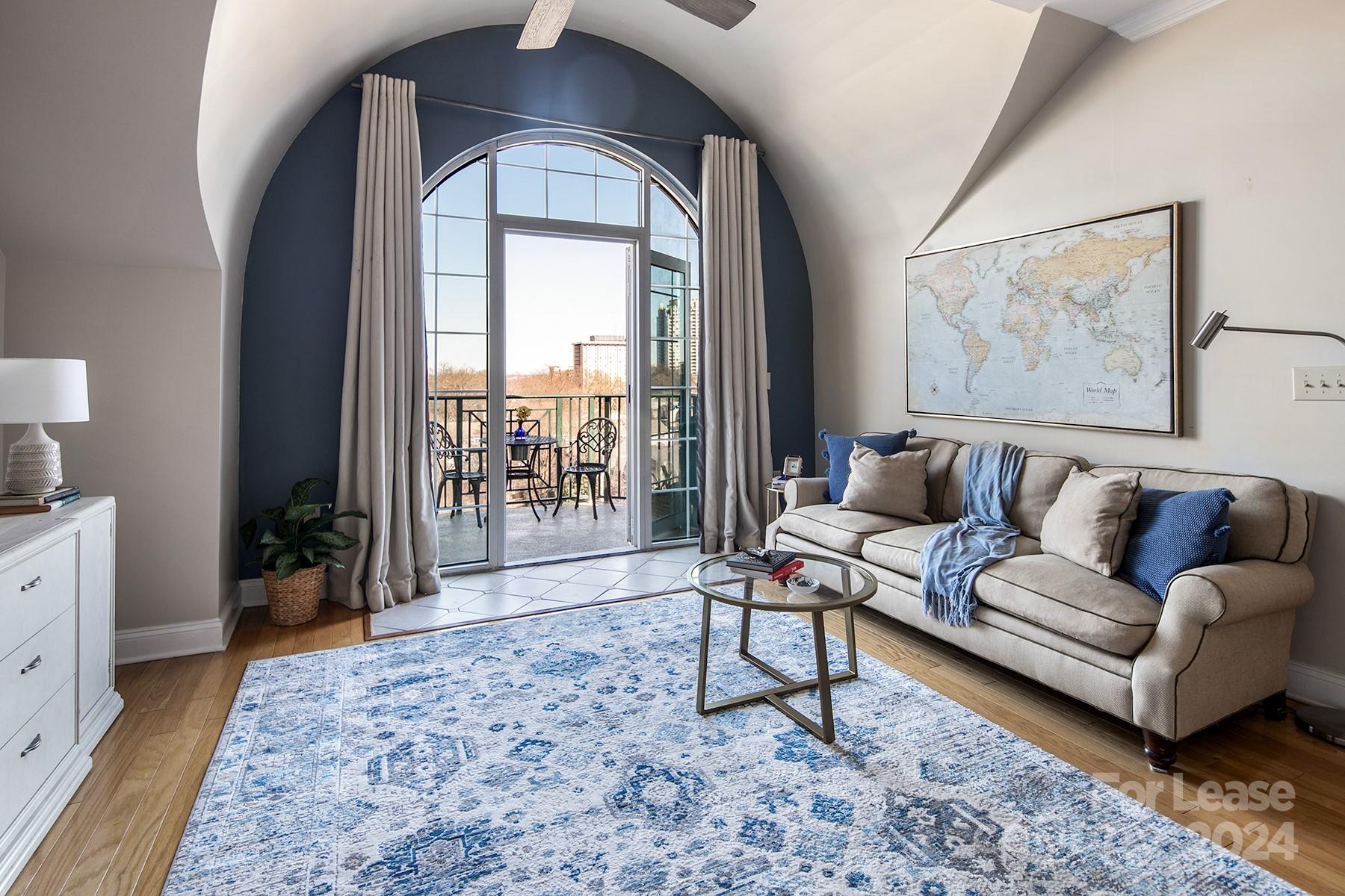 Fifth And Poplar - Residential Lease