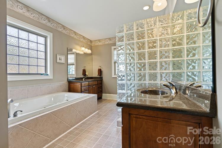 Plantation Pointe - Residential