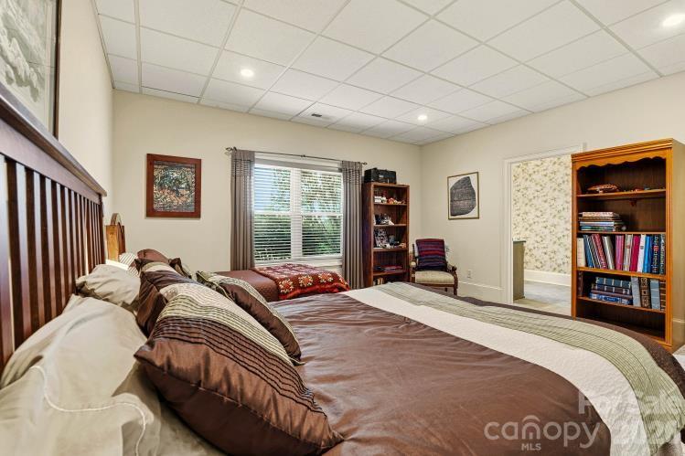 Plantation Pointe - Residential