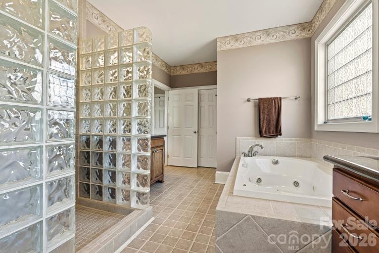 Plantation Pointe - Residential