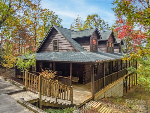 Photo of 167 Mountain Vista Drive, Saluda, NC 28773 (MLS # 4314289) Photo of 167 Mountain Vista Drive, Saluda, NC 28773 (MLS # 4314289)