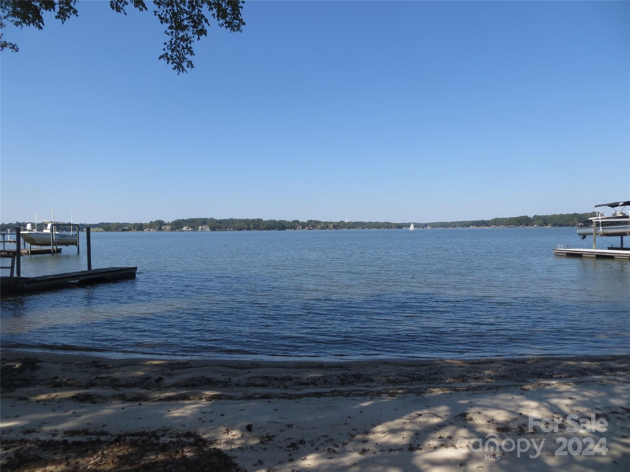 Sailors Lair - Residential