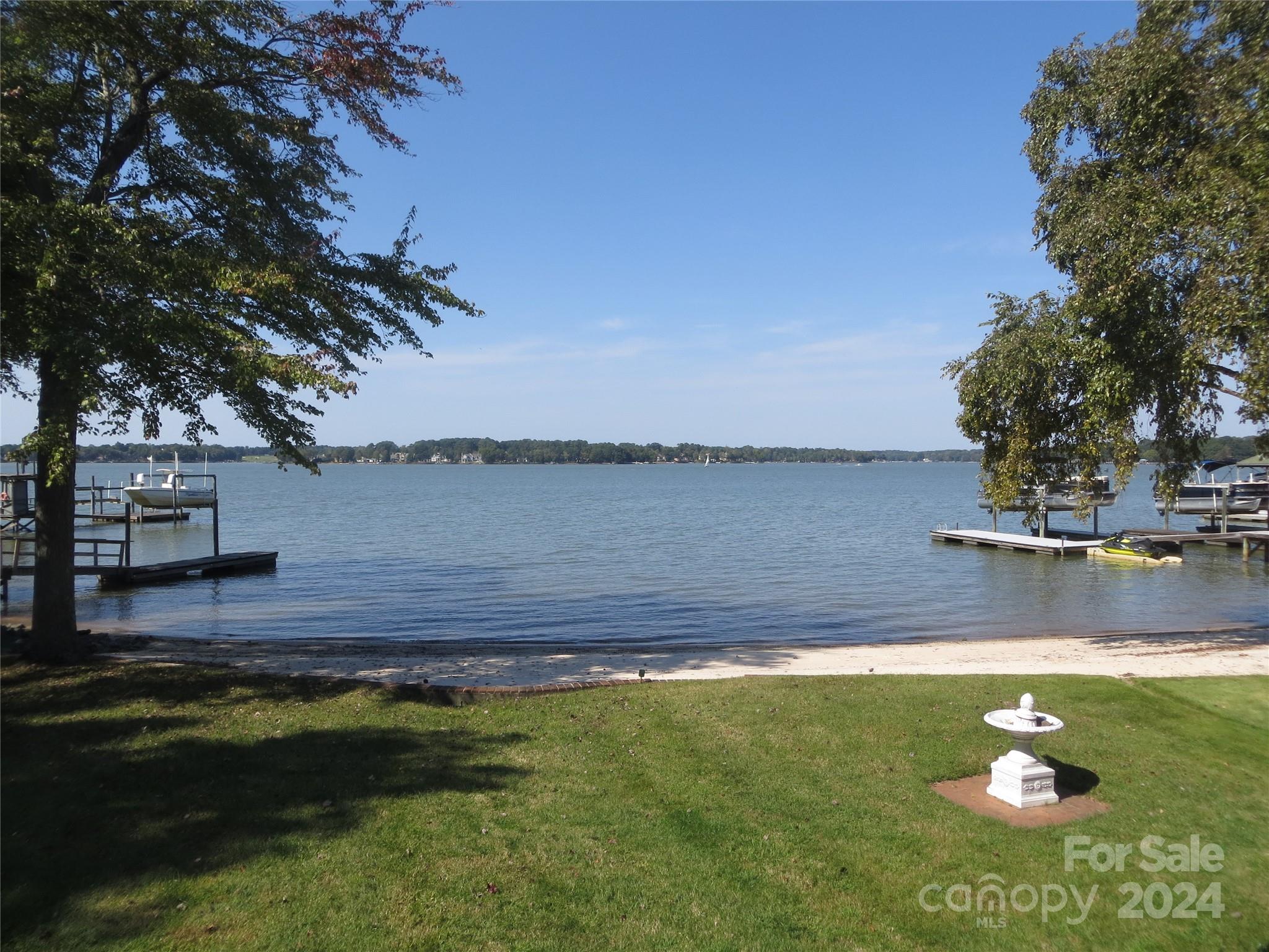 Sailors Lair - Residential