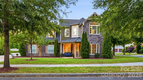 Photo of 12902 Blakemore Avenue, Huntersville, NC 28078 (MLS # 4430263)