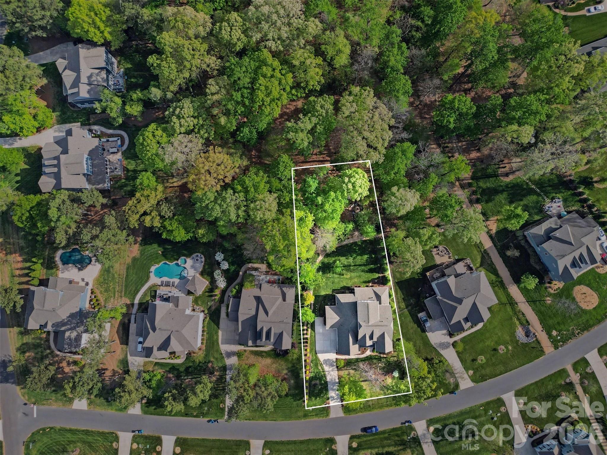 Mclean - South Shore - Residential