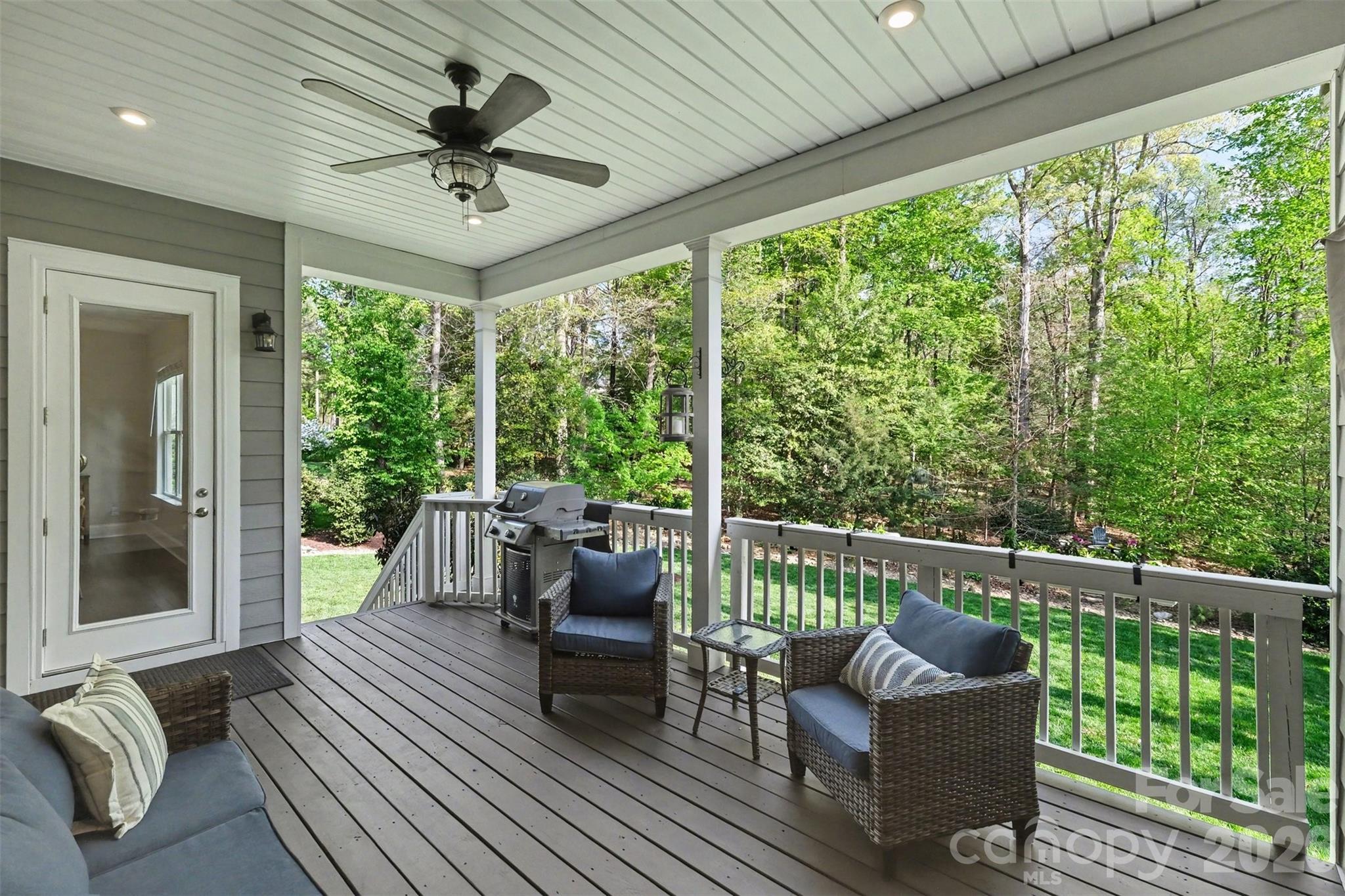 Mclean - South Shore - Residential