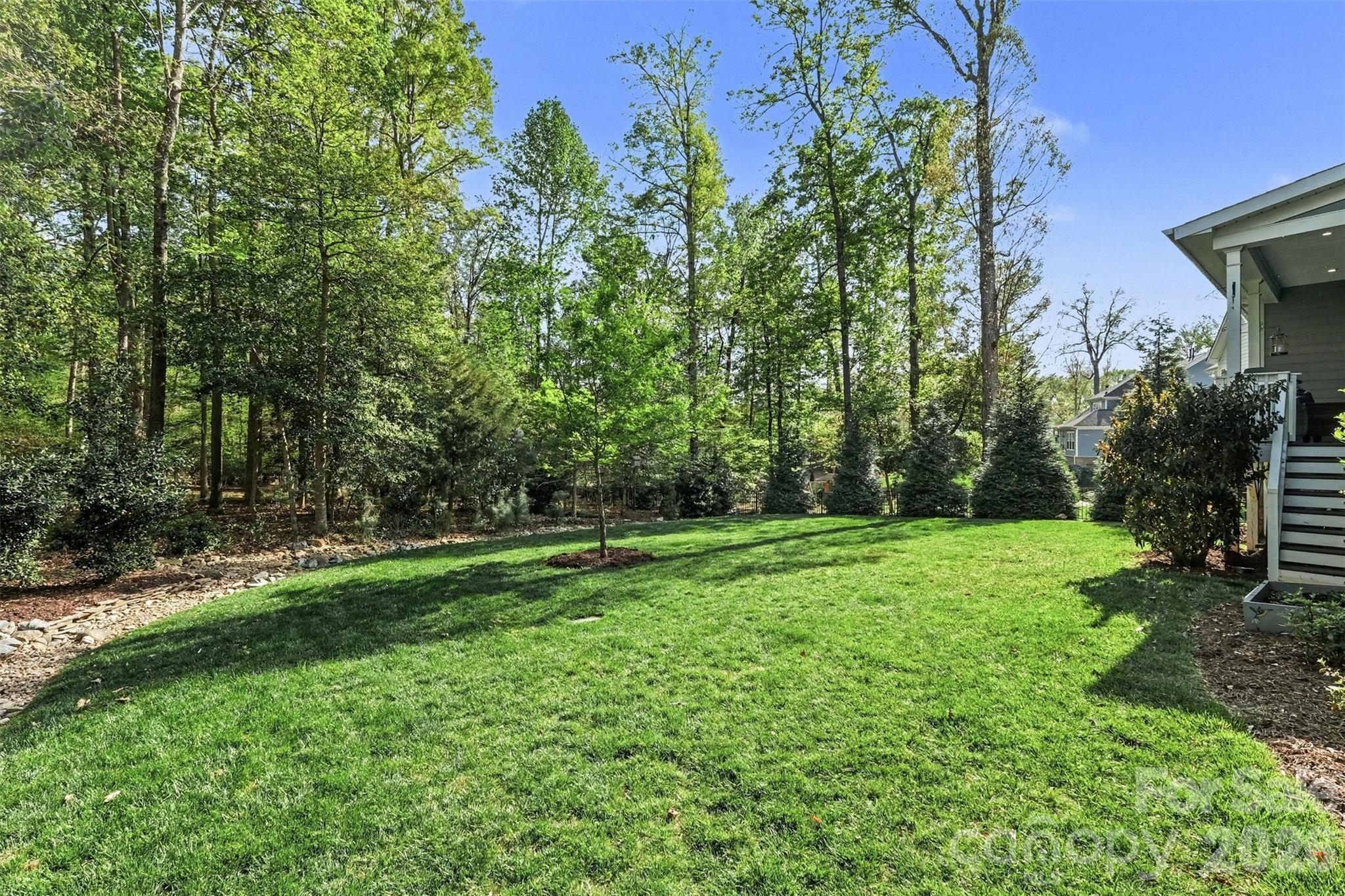 Mclean - South Shore - Residential