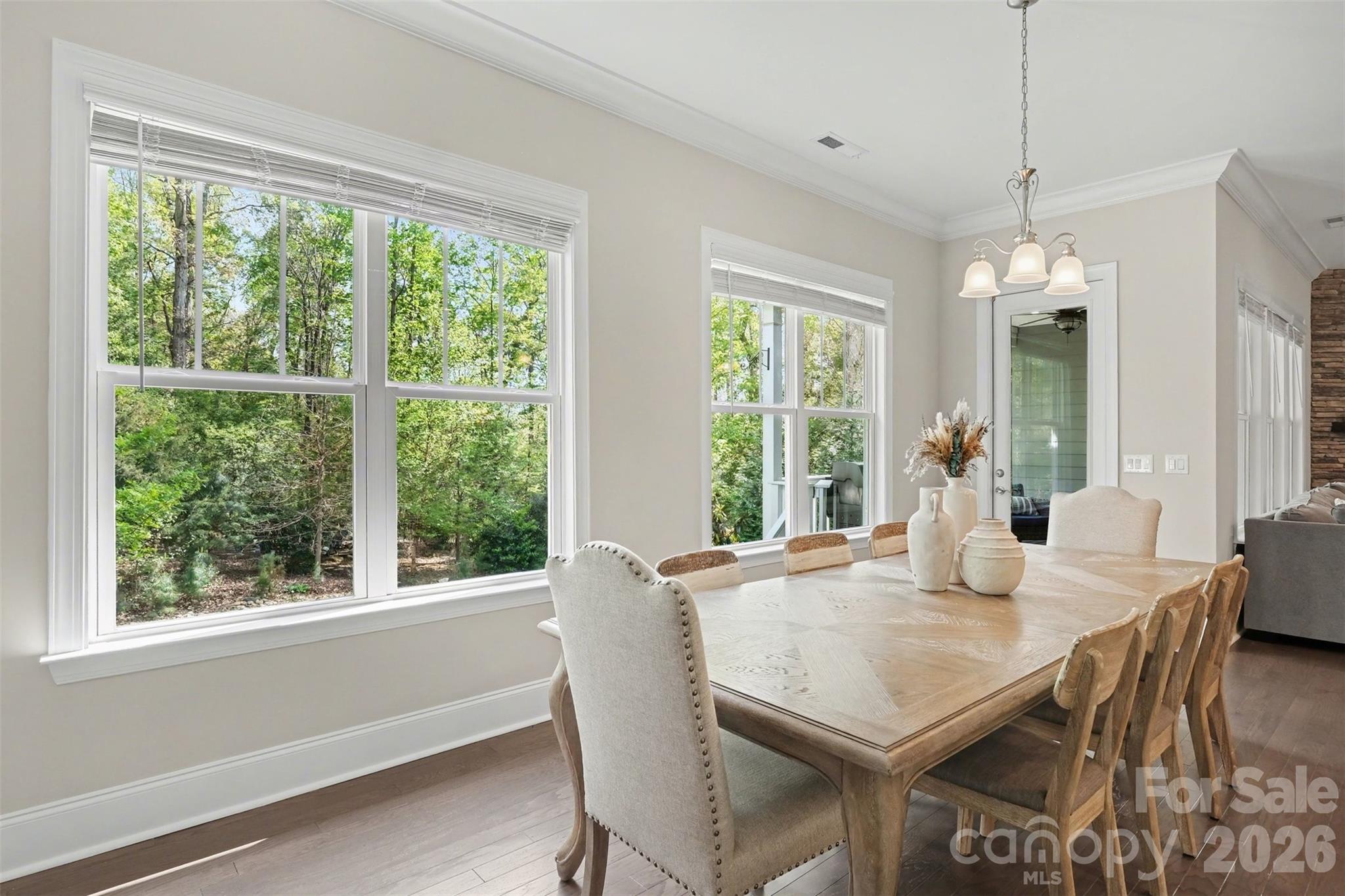 Mclean - South Shore - Residential