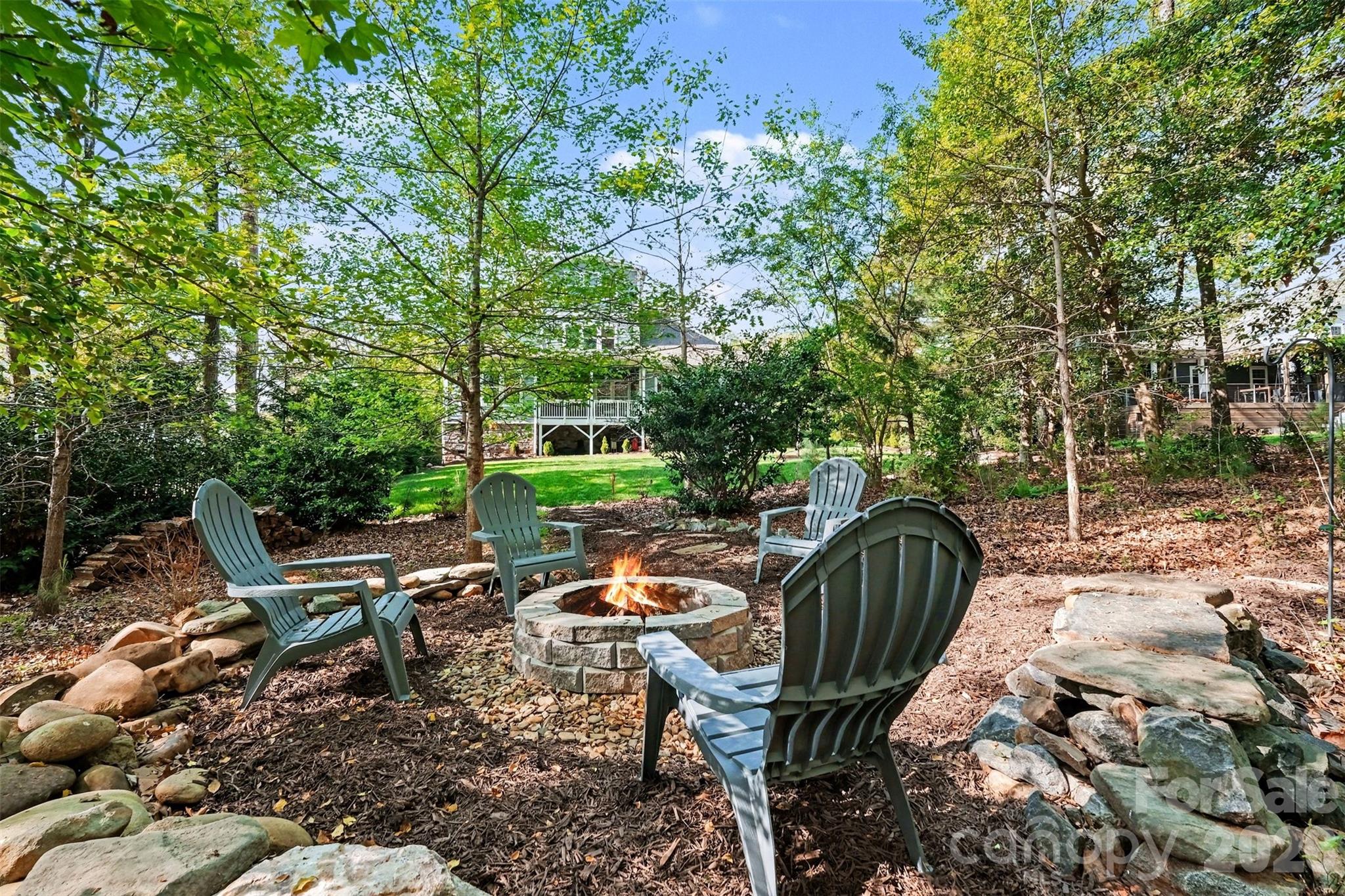 Mclean - South Shore - Residential