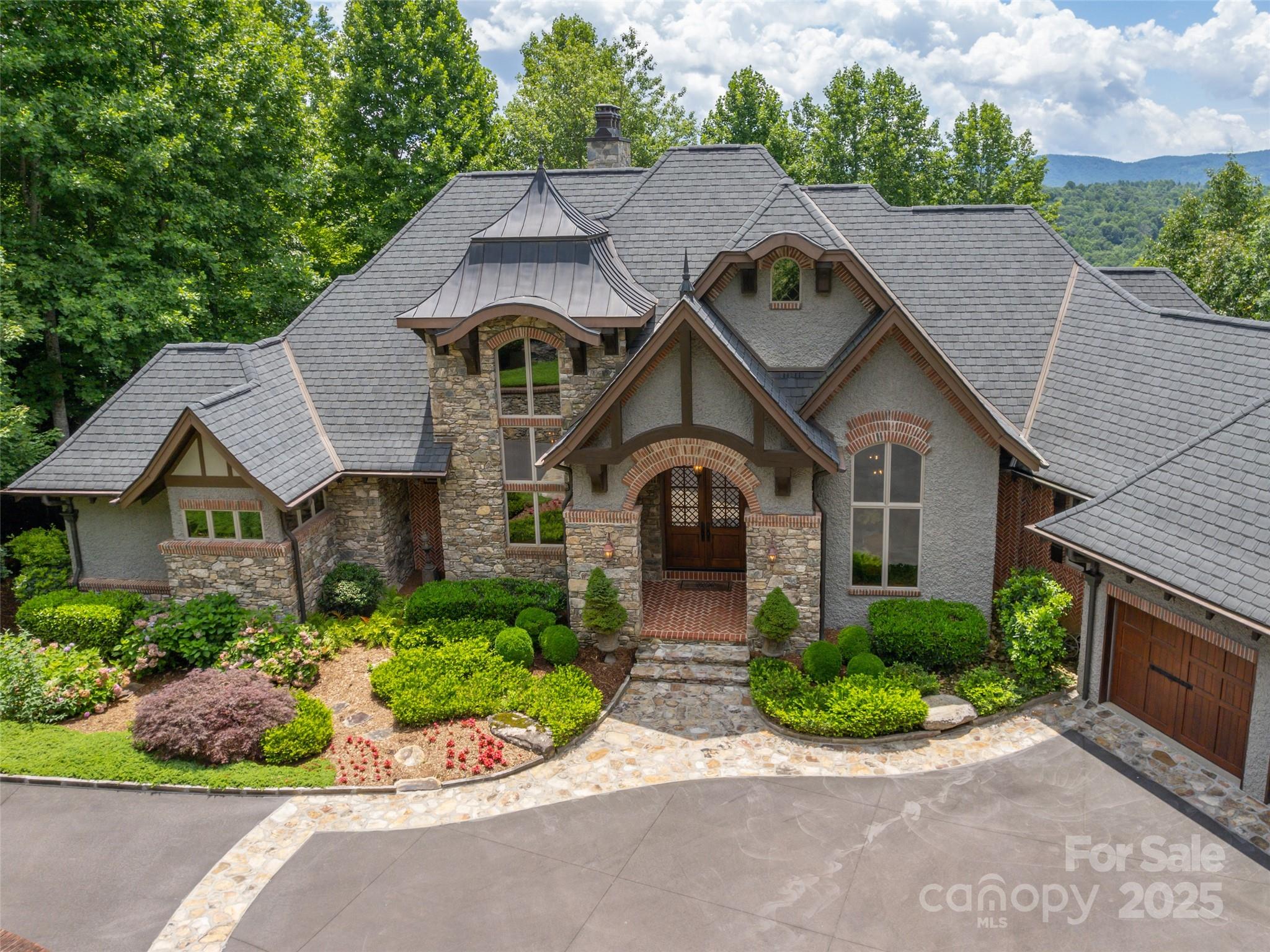 307 Piney Knoll Lane