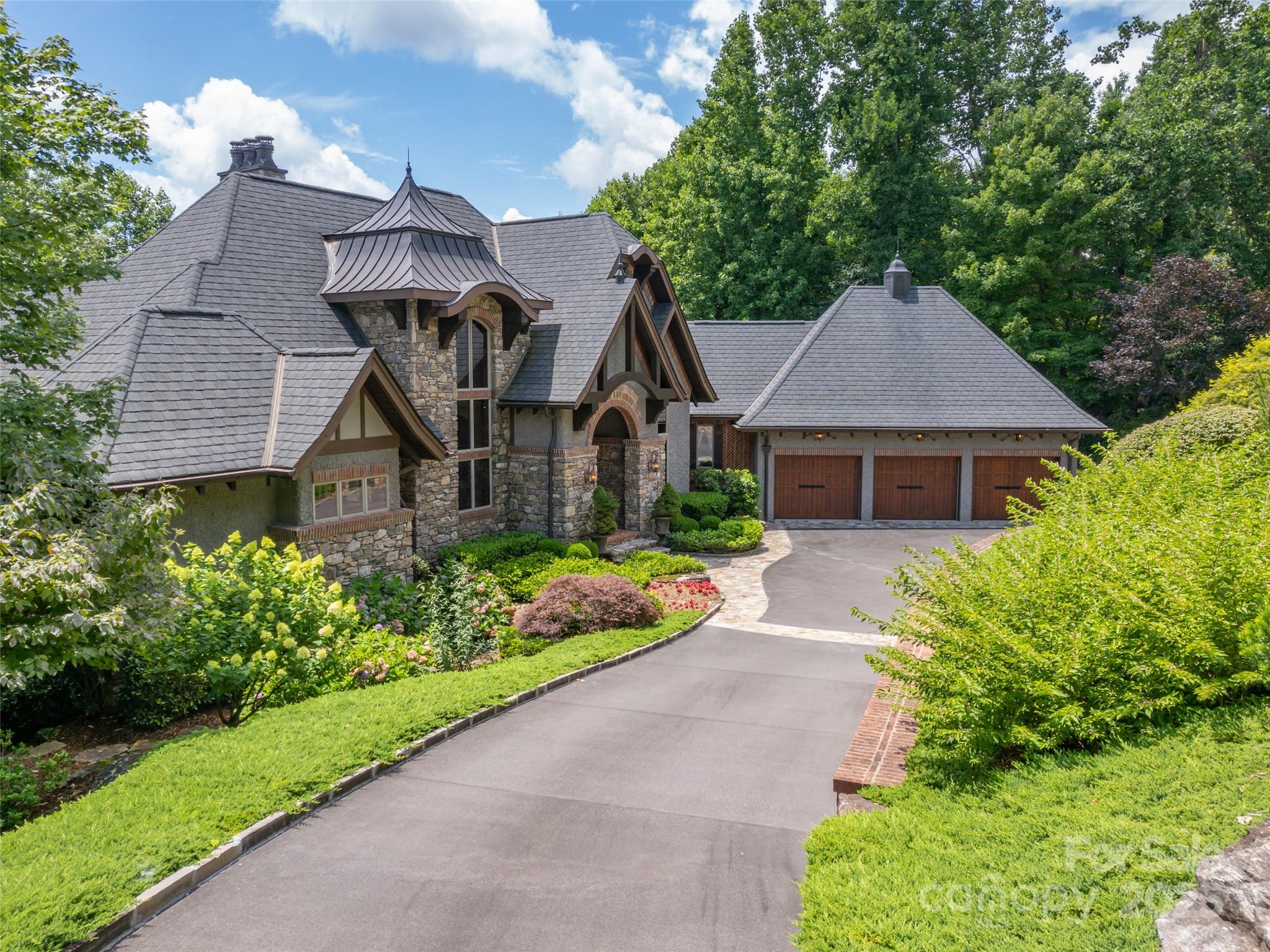 307 Piney Knoll Lane