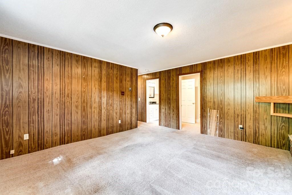 Forest Hills - Residential