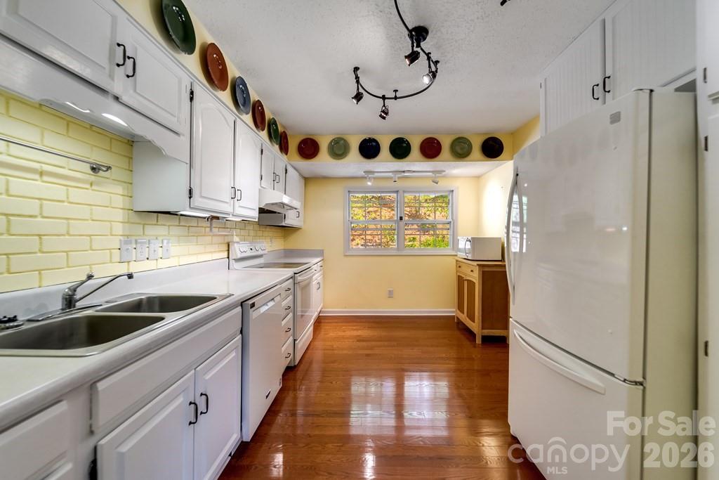 Forest Hills - Residential