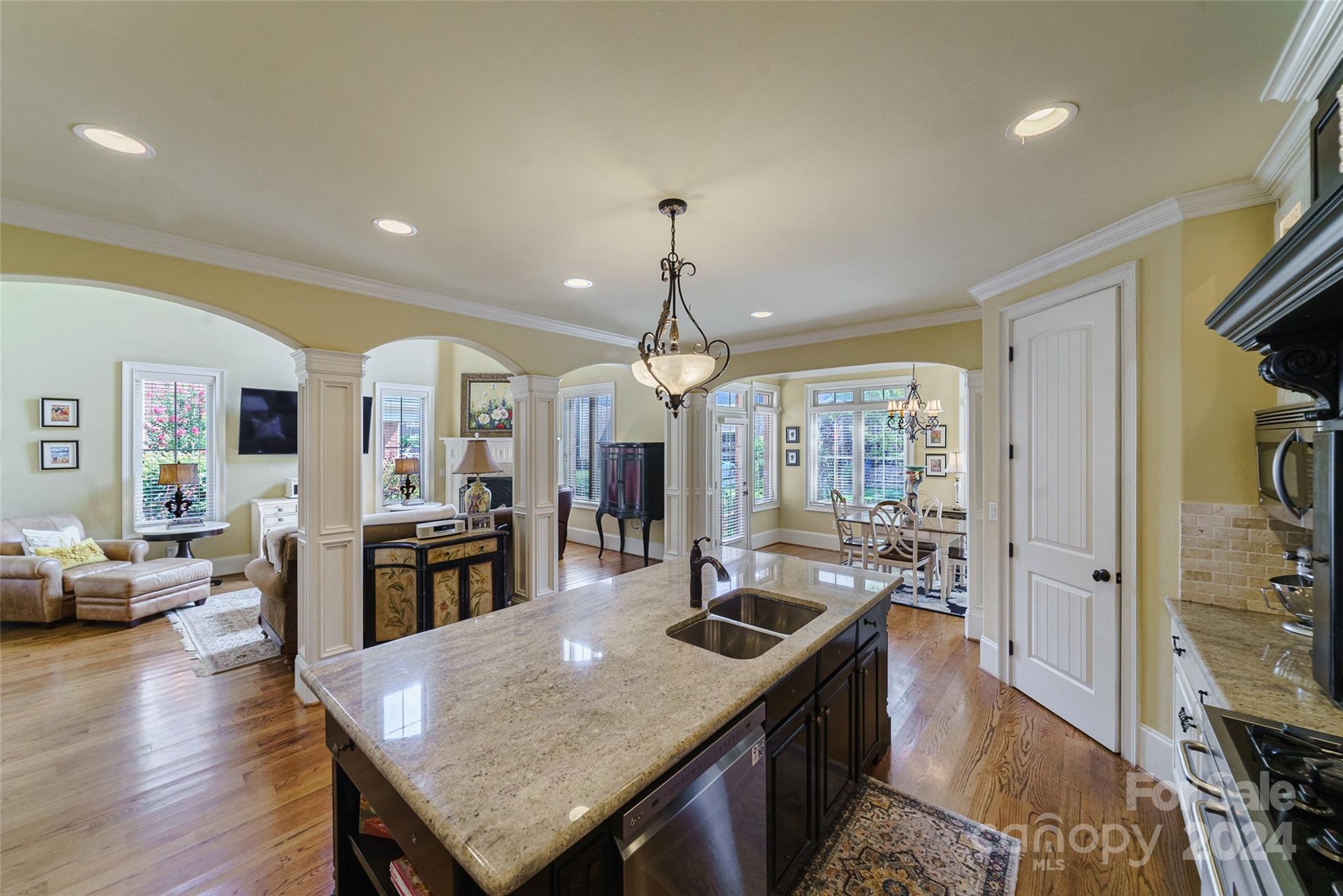 Joslin Pointe - Residential