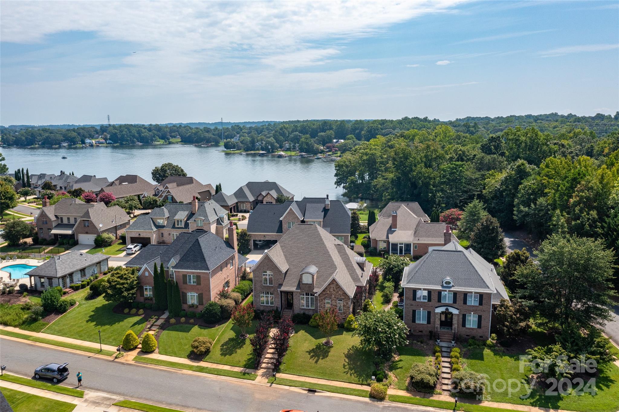 Joslin Pointe - Residential