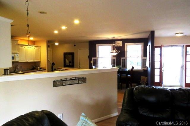 Tega Cay - Residential