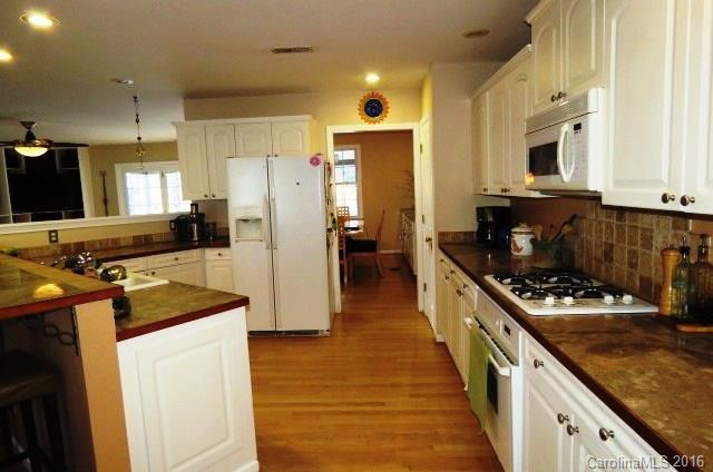 Tega Cay - Residential