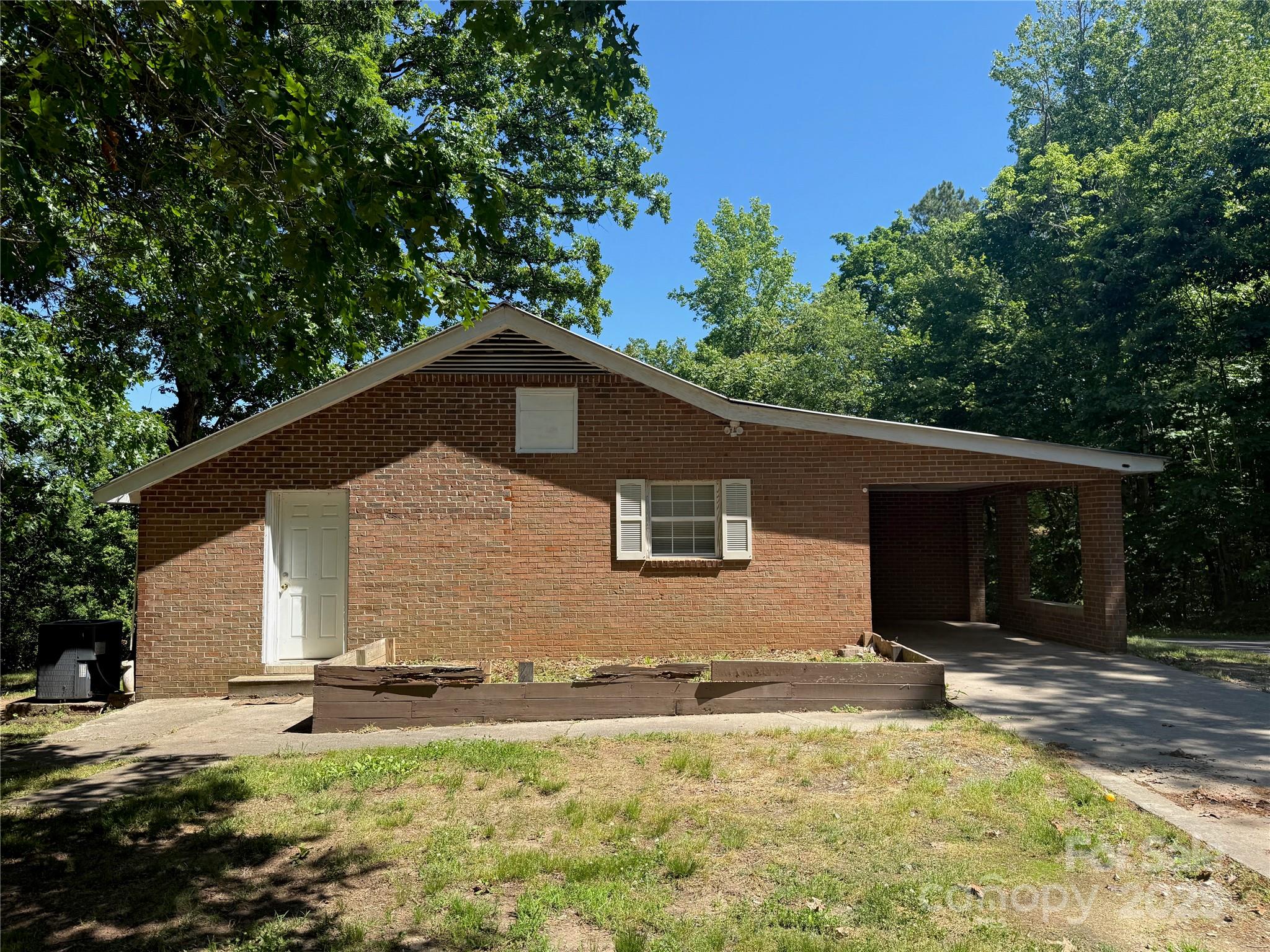 363 Sowers Road