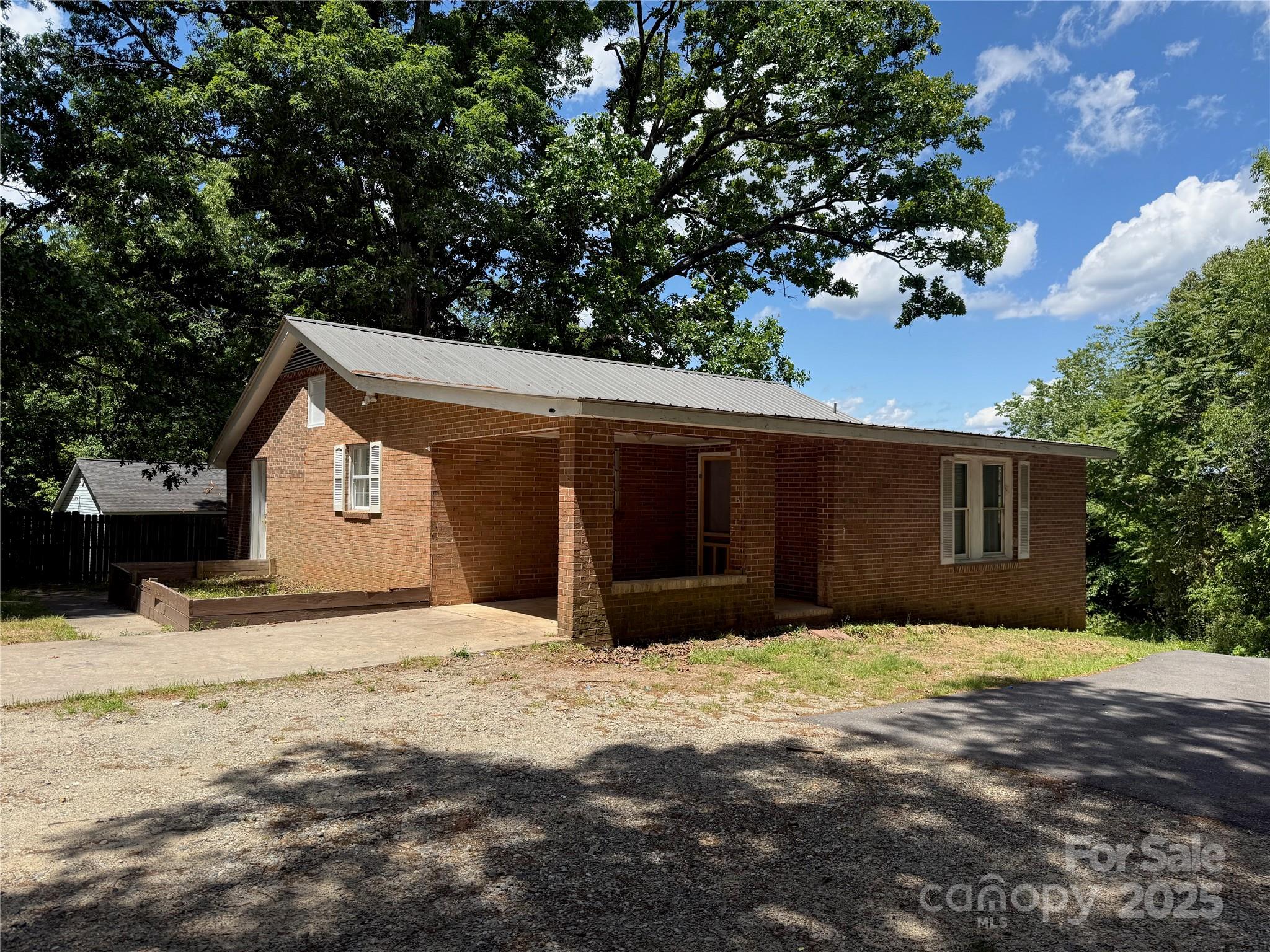 363 Sowers Road