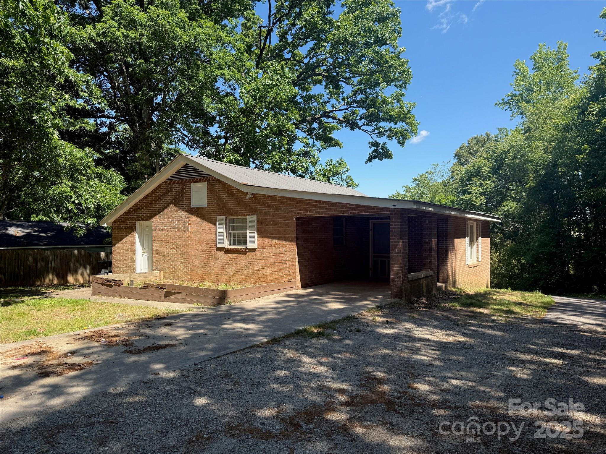 363 Sowers Road