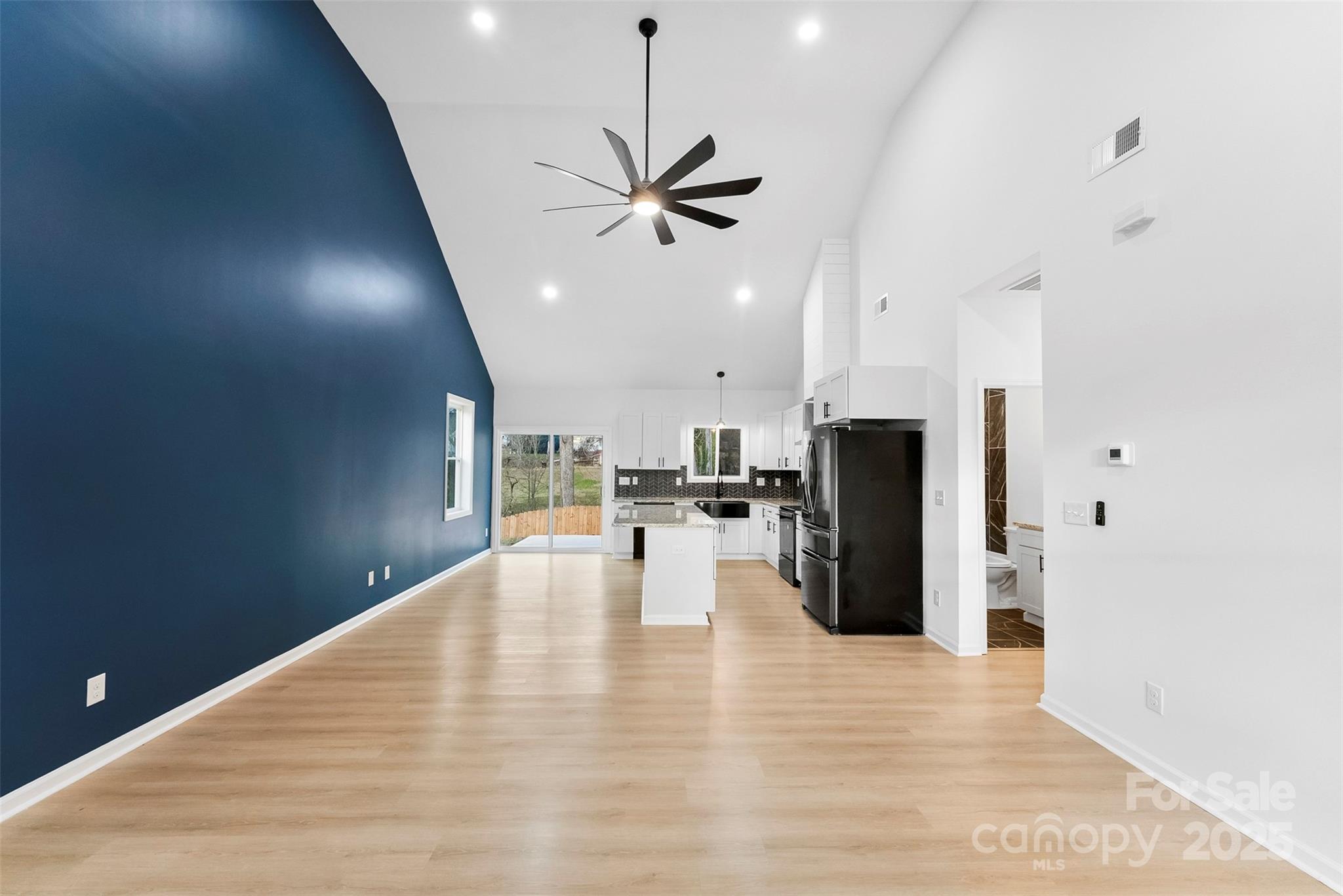 516 N Mulberry Street