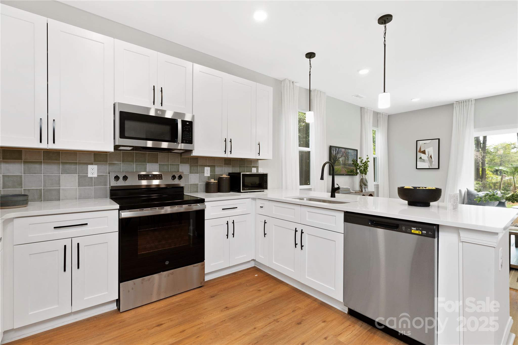 5404 Maplewood Lane