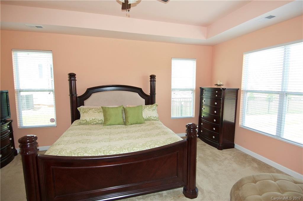 The Vineyards on Lake Wylie - Residential