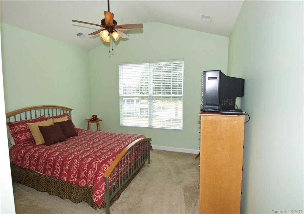 The Vineyards on Lake Wylie - Residential