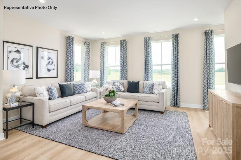 2313 Flicker Road 1047C