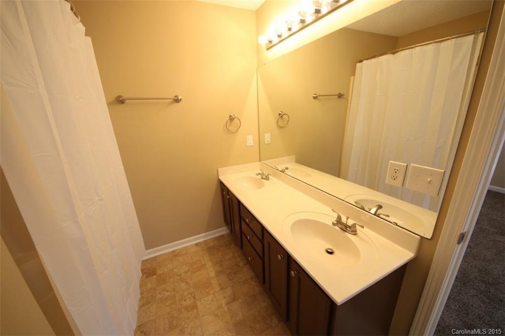 Unknown - Residential Lease