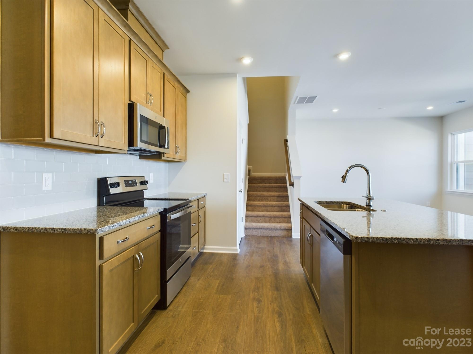 Trellis at The Commons - Residential Lease