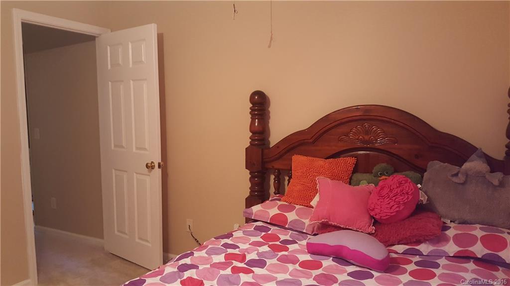 Glen Laurel - Residential