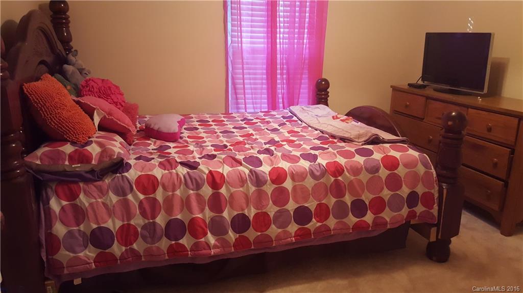 Glen Laurel - Residential